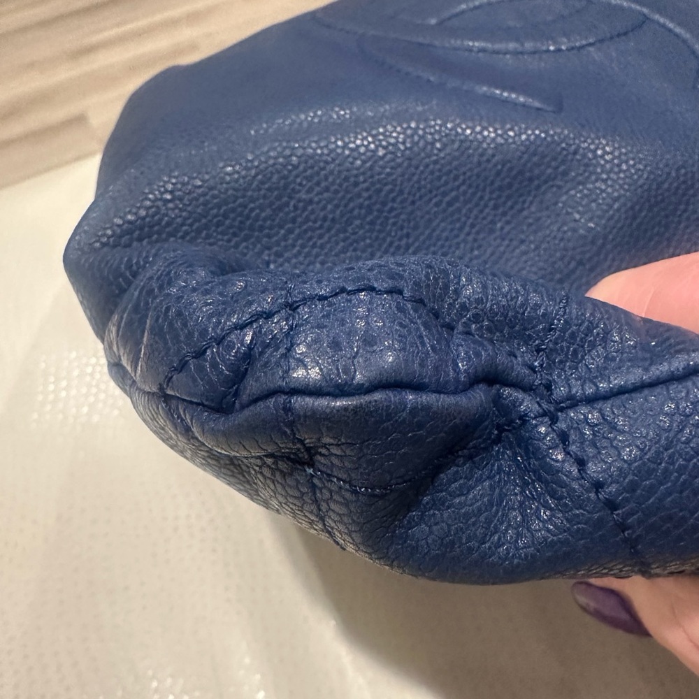 Chanel Blue Leather Women's Bag - Picture 8 of 13